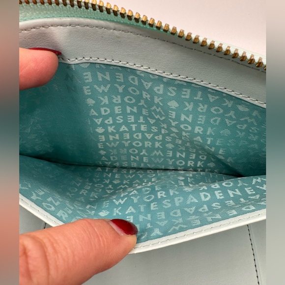 Kate Spade New Horizons Out of Office Kaden Aqua Wallet Clutch VW Bug Car - Picture 6 of 12